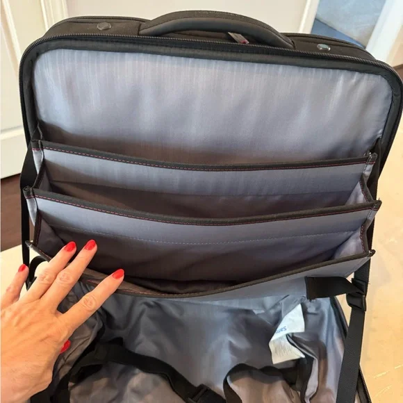 Samsonite Black Rolling Travel‎ Bag - Picture 8 of 13